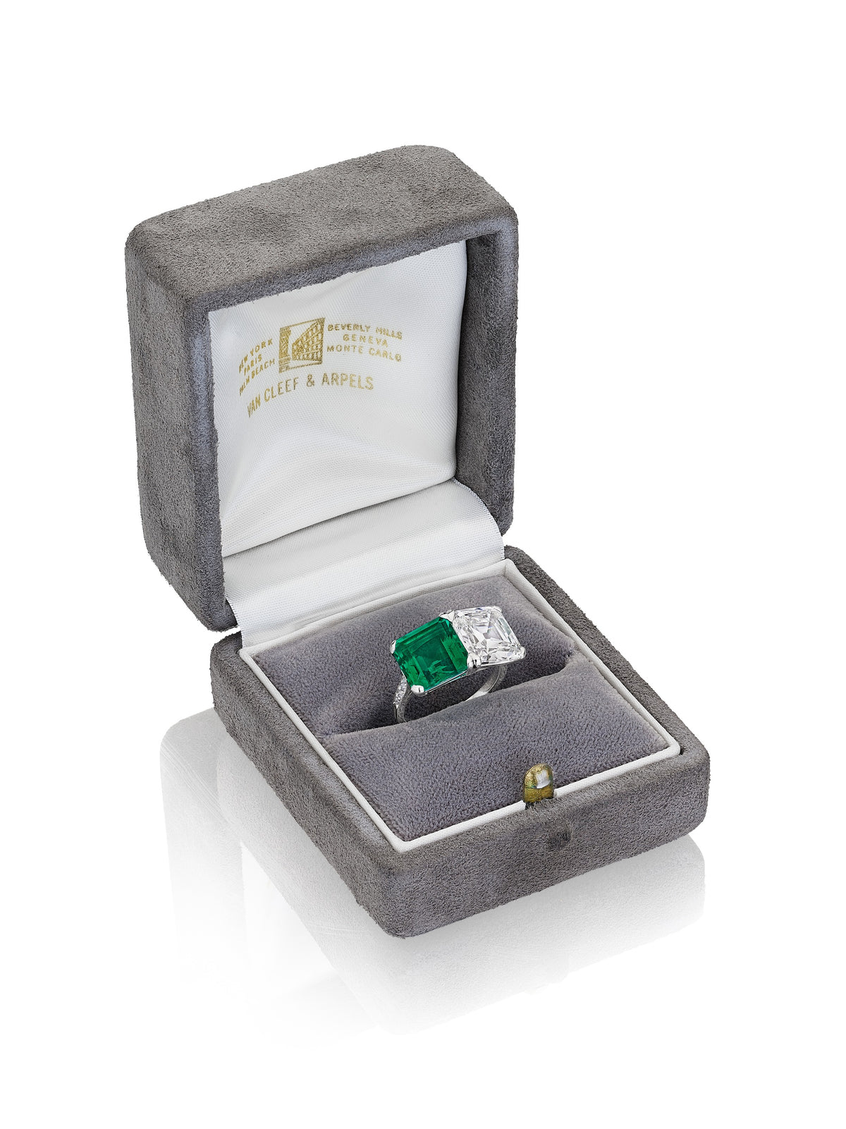 Art Deco Emerald and Diamond Twin Ring by Van Cleef and Arpels, Paris, circa 1930