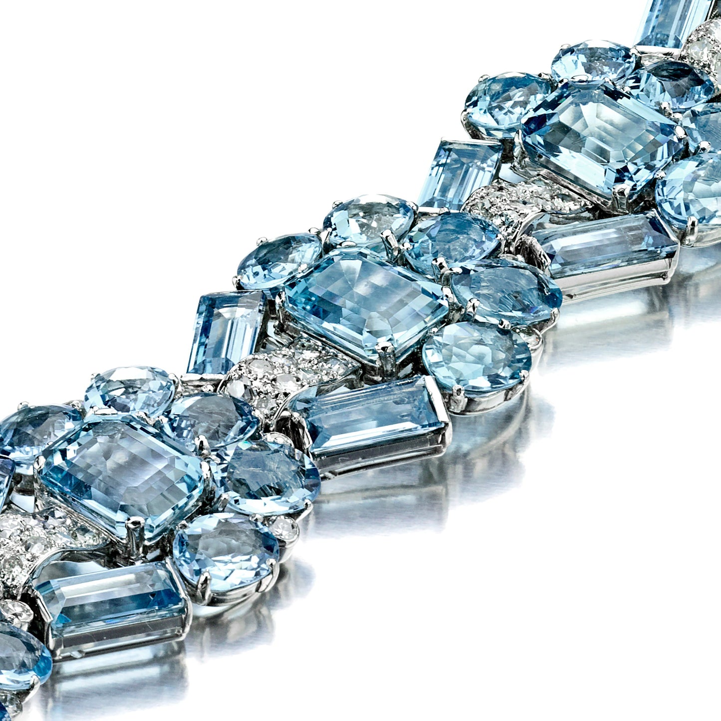 Art Deco Aquamarine and Diamond Bracelet and Ear Clips by Cartier, London, circa 1935