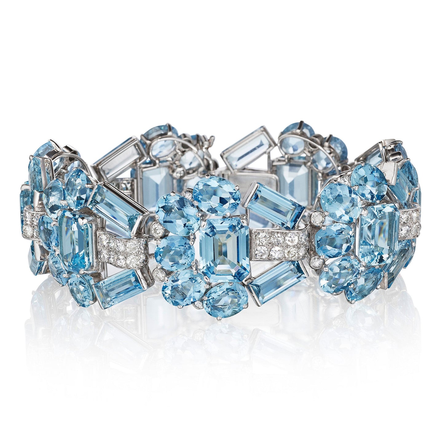 Art Deco Aquamarine and Diamond Bracelet and Ear Clips by Cartier, London, circa 1935