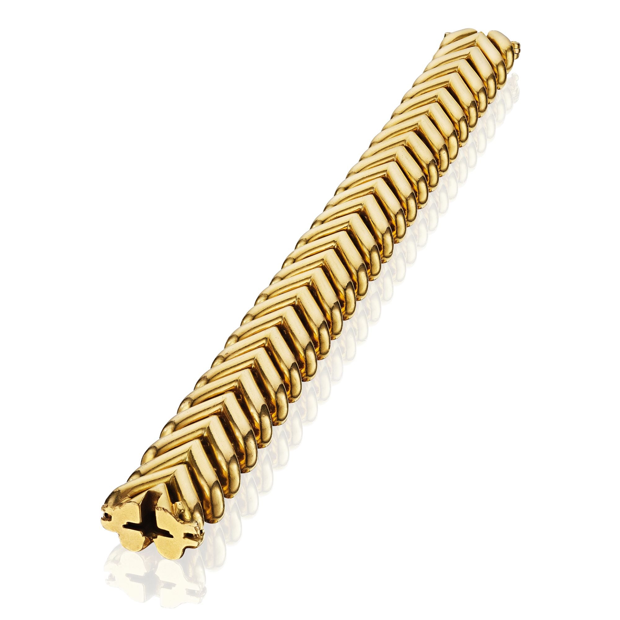 Gold “Vé” Bracelet by Hermès, Paris, circa 1950, Manufactured by Jacques Lenfant for Georges Lenfant