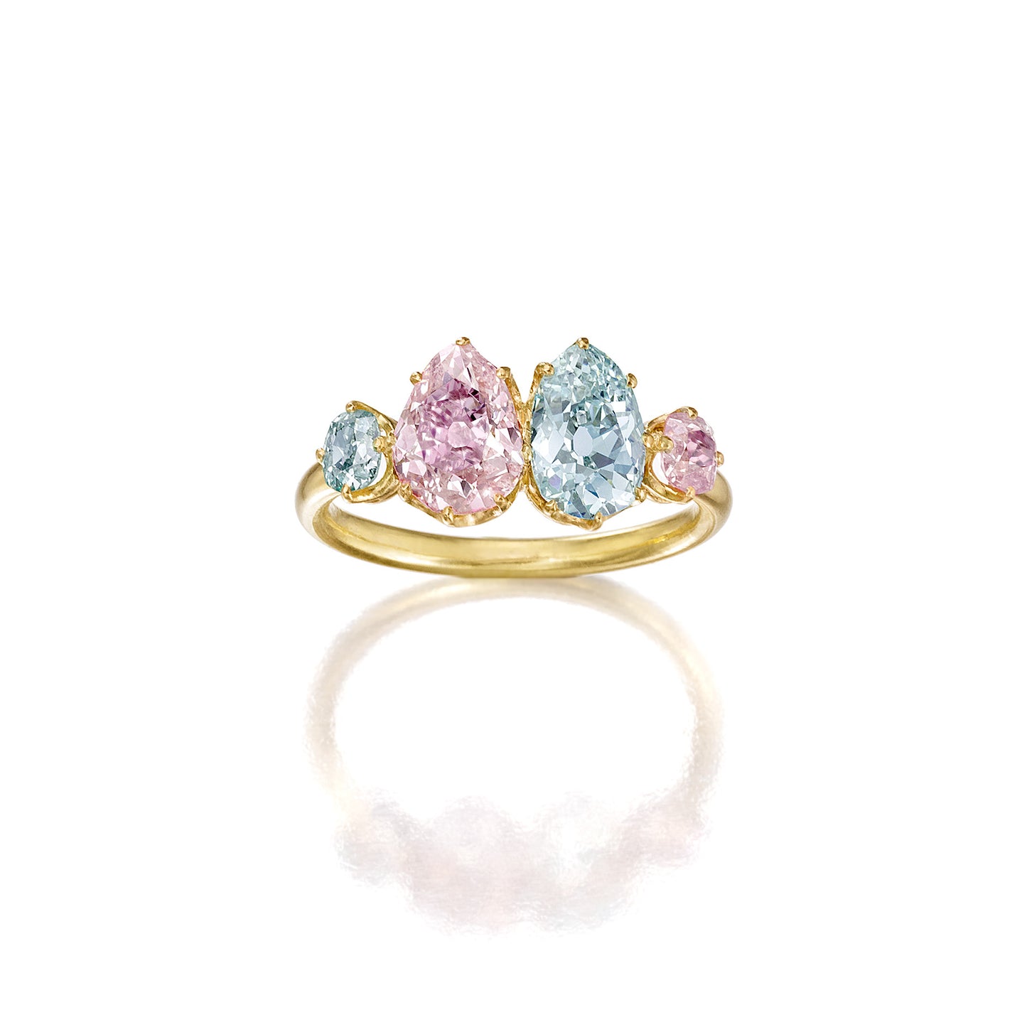 PINK AND BLUE-GREEN DIAMOND RING, FRENCH, CIRCA 1880