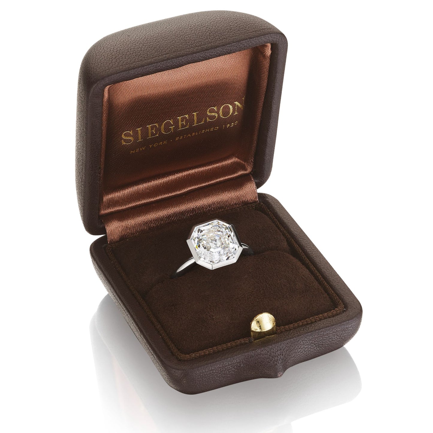 DIAMOND RING BY SIEGELSON, NEW YORK