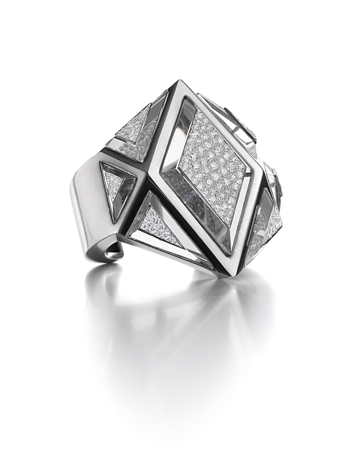 Diana Vreeland Facetté diamond and rock crystal cuff by Suzanne Belperron, shown out of its fitted box