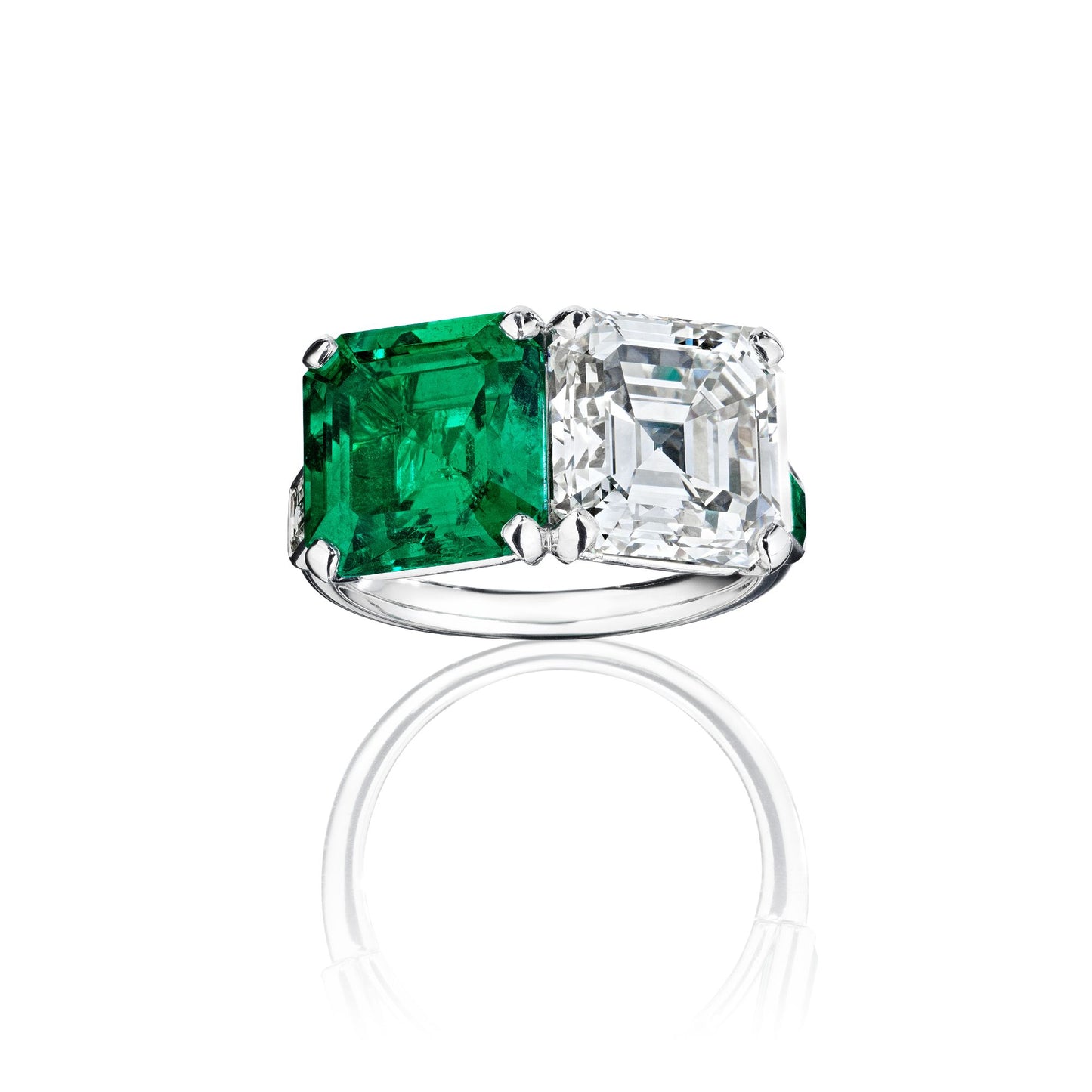 TWIN EMERALD AND DIAMOND RING BY SIEGELSON, NEW YORK