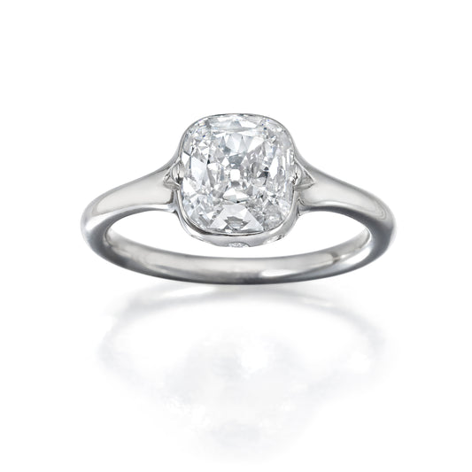 DIAMOND  RING  BY  SIEGELSON,  NEW  YORK